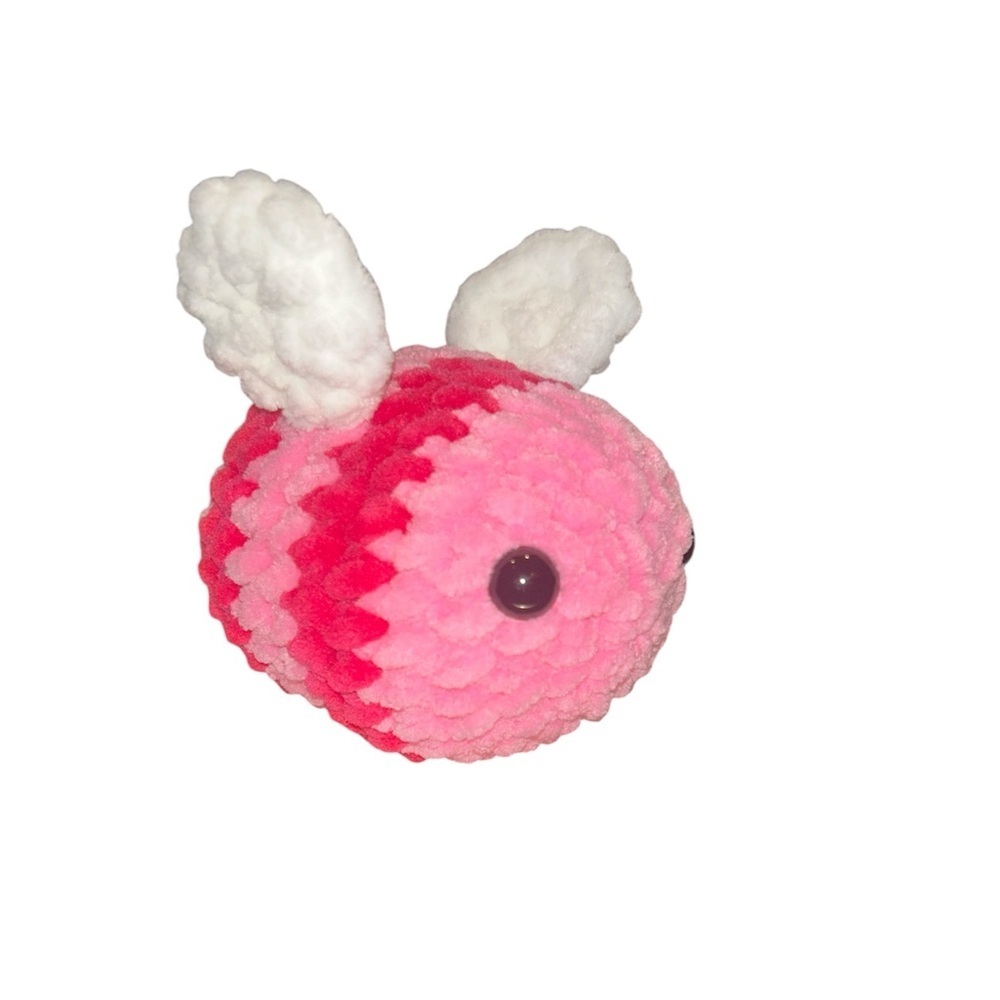 Pink Crochet Bumblebee - Picture 3 of 3